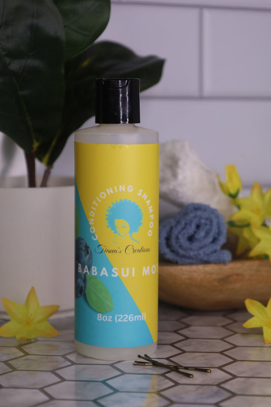 Babassu MOI Moisturizing Shampoo